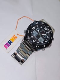 سكمي • ٤٩مم • عقارب ورقمي