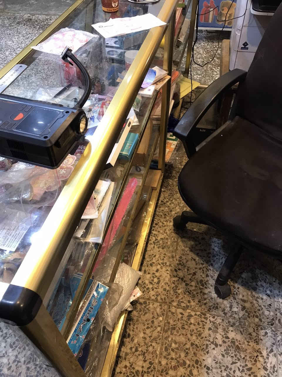 فاترينا المنيوم ذهبي طول مترين وعرض ٥٠ سم


**إذا كنت صاحب هذا الإعلان وتريد حذفه لأي سبب، رجاءا أرسل رسالة إلى الدعم الفني**