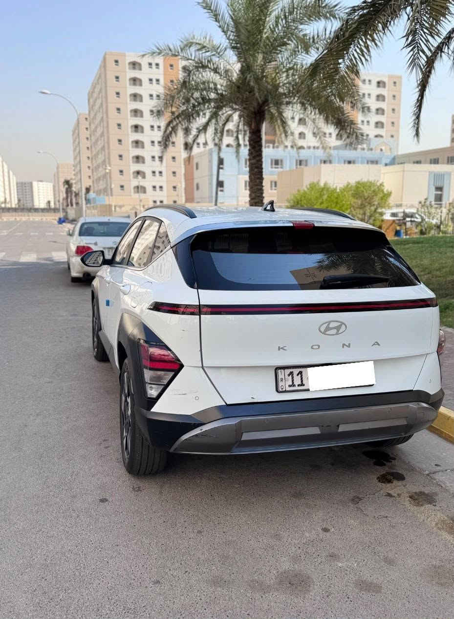 السلام عليكم عندي كونا كوري 2025 محرك 1600 جي دي اي
فول عدا الفتحه  ماشيه ٢٥
التحكم  المنحدرات كامرا360 تدفئة تبريد المقاعد مستشعر وقوف بصمه مثبت السرعه شاشه كبيره مراقبه النقطه العمياء نضام المفتاح الذكي مصابيح زنون الامامي تشغيل عن بعد رادار شاحن لاسلكي كشافات ضباب تبريد تدفئه كشنات الحادث تبديل بنيد ايرباك استيرن  
*********** السعر ١٧٥ وبيها مجال
