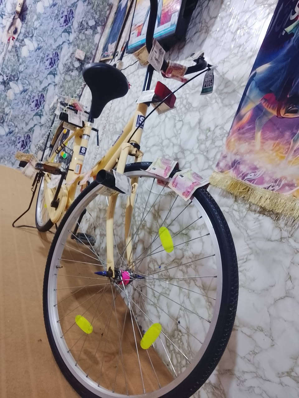 بايسكل للبيع.... او مراوس موديل 2021 مبدل ويل امامي 
اطوني سعر وذا عجبني ابيع  البايسكل حاوية شركة سانتوس..... مكاني البصرة


**إذا كنت صاحب هذا الإعلان وتريد حذفه لأي سبب، رجاءا أرسل رسالة إلى الدعم الفني**