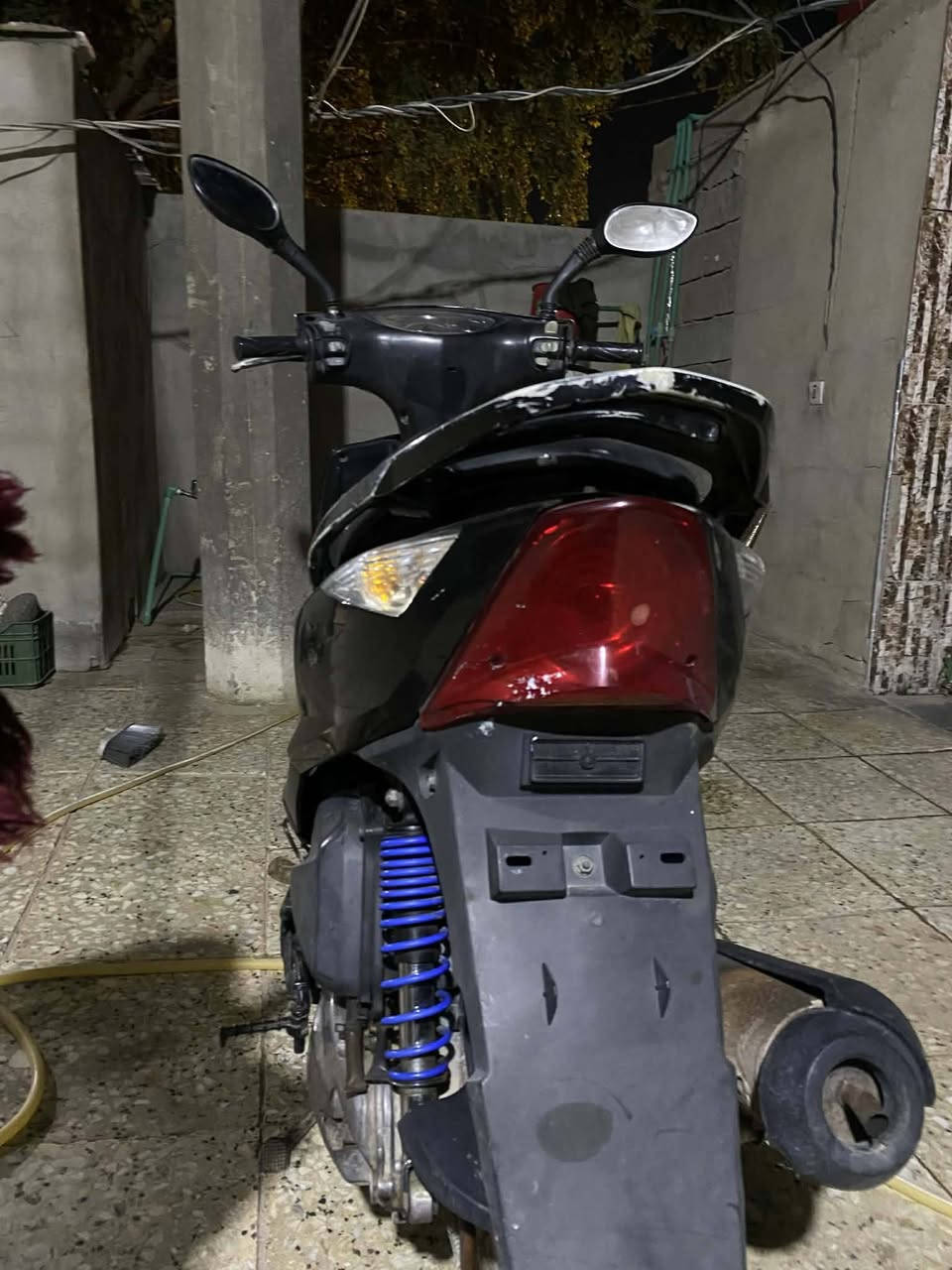 دراجه ثعلب 140 دراجه حلوه مكينه ناعمه لاصوت لا تبخير شلعه ومعدل كفرات مختمه دراجه نقصها فقط باتري وعرموطه هندر تجي اشغلك الدراجه تشوفها وتاخذ تراي تقتنع يلا تشتري سعرها 350 بيها مجال كلش بسيط حك الجيه او مراوس بتلفون متواجد واتساب *********** مكاني تاجيات
