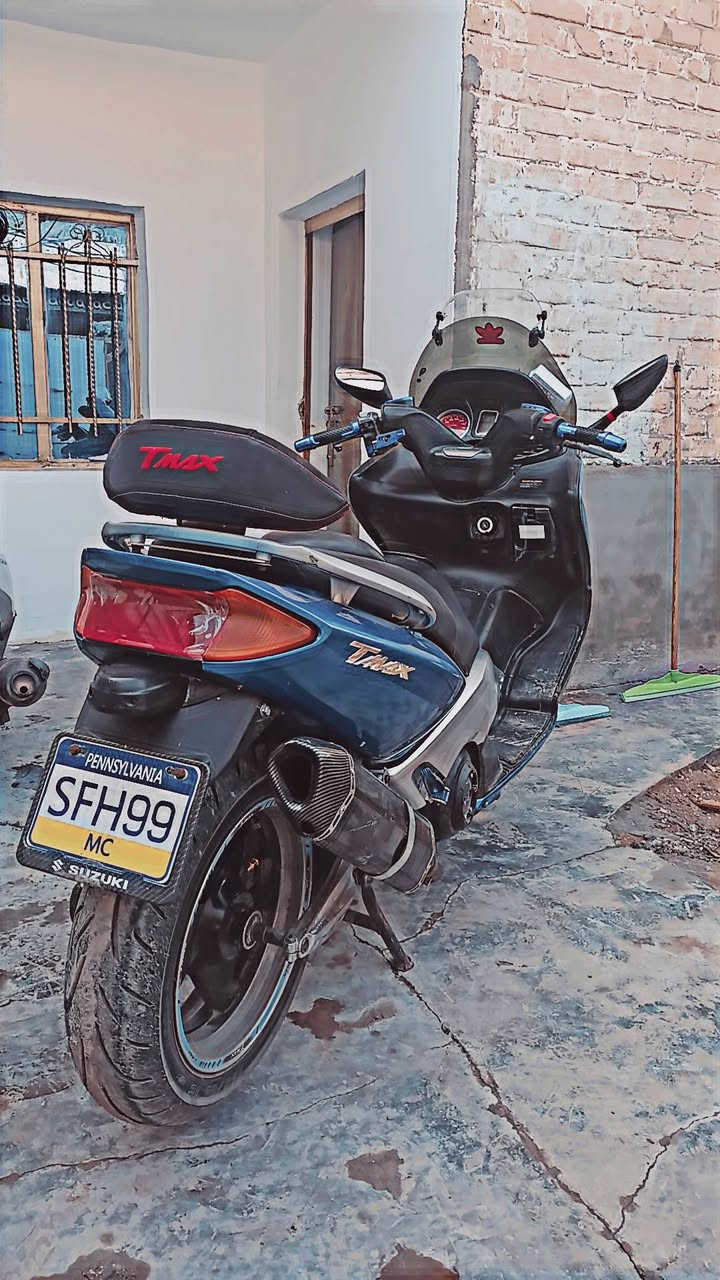 السلام عليكم
دراجه تي ماكس للبيع 
مديل 2008 دراجه نضيفه كامله من كلشي 
مستعجل على بيعتها  رقم الهاتف ***********
