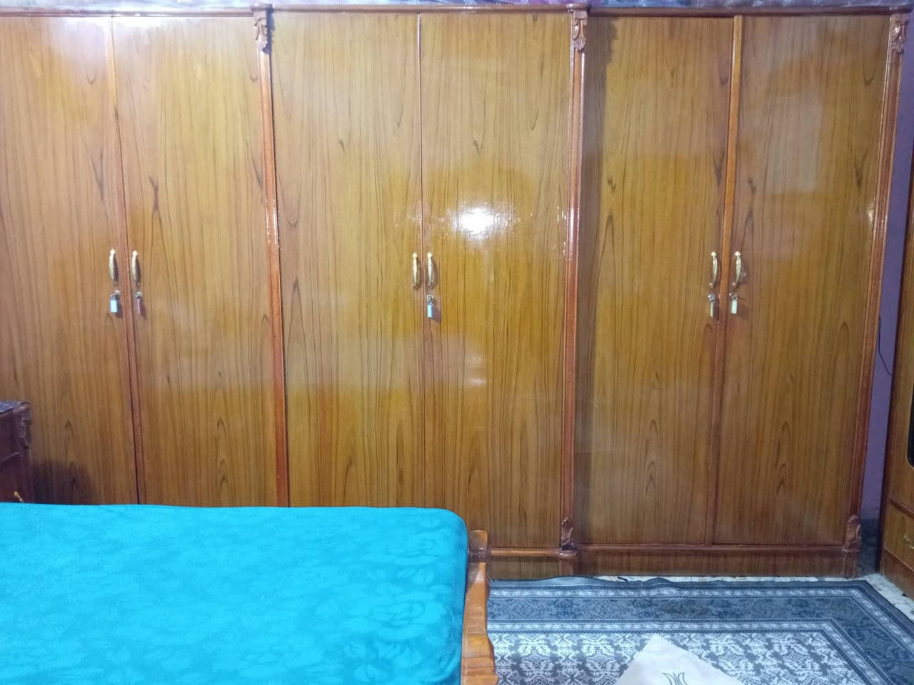 غرفه عراقيه تفصال بعدها جديده  هذا رقم اللي يريد خابرني على الواتساب ويتدلل  ***********
