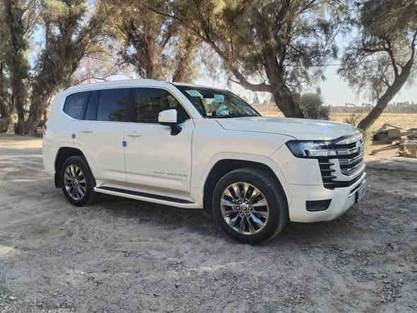 لاندكروزر 23 للبيع تنفس طبيعي ساس فول مواصفات سياره مقفوله كفاله عامه السعر 675 وبيها مجال ***********
