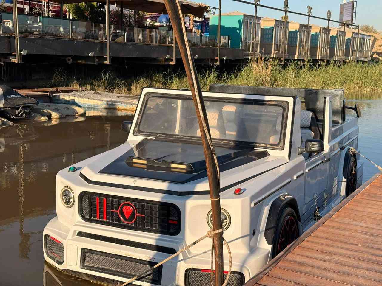 السلام عليكم سياره جي كلاس للبيع 4نفر محرك فور ستروك ياماها100 مديل2024
المحرك جديد طك صندوق الاتصال ***********
