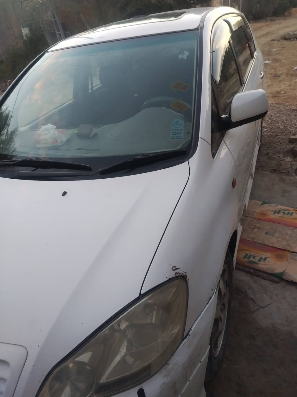 السلام عليكم سياره ابسم 7 راكب شغل شركه مابدل شي بيه كرهبيات شغله سياحيه موديل 2003 تخم تير وباتري جديد ومحرك وكير خير من الله تلفون ***********
