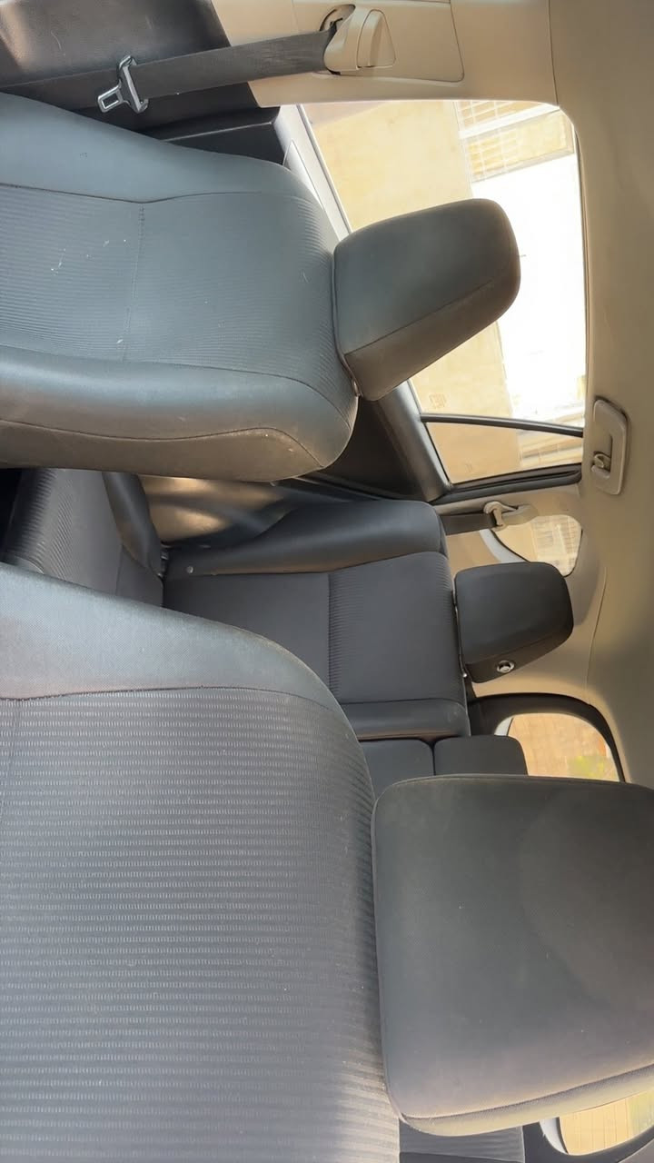 للبيع و مراوس تويوتا رافور أمريكي دبل اكسن رقم دهوك صبغ ثلاث قطعه ونص و 850 الف غرامات عليها
ت/***********
