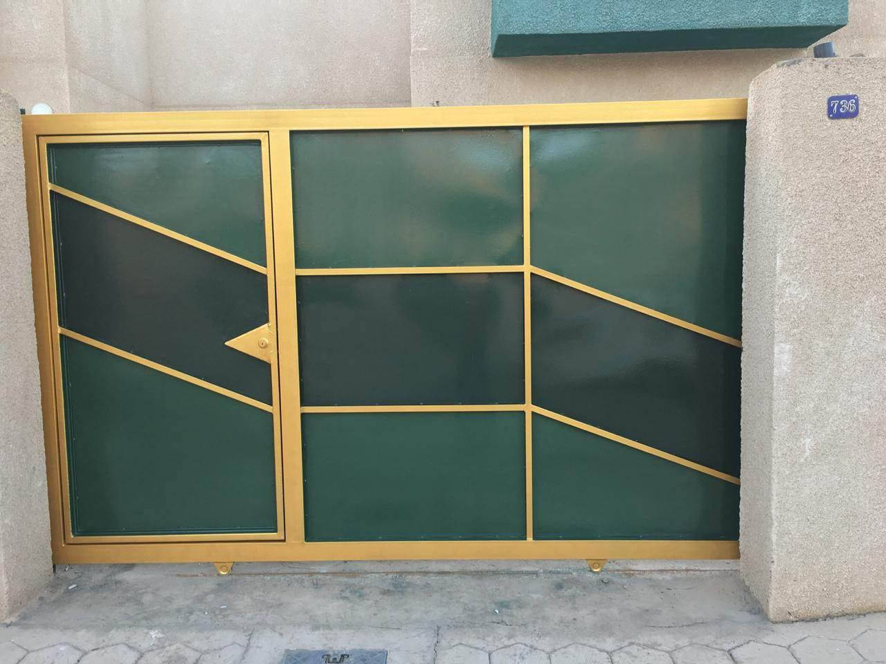 السلام عليكم مكلف بالنشر 👇👇👇
صباغ كرسته وعمل شغله درجه أولى وأسعاره مناسبه 
وهذا قسم من شغله 
تابعوا الصور 👇👇👇
أي أستفسار التواصل على هذا الرقم 
***********
