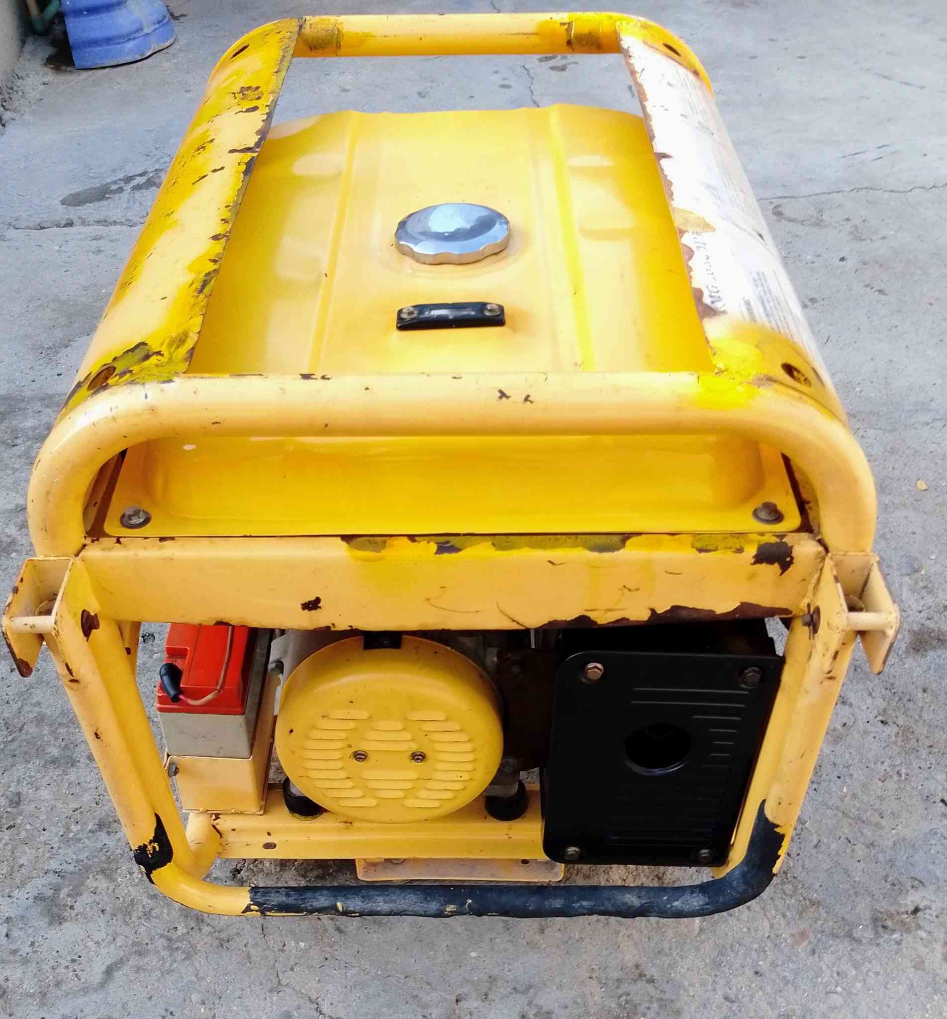 السلام عليكم مولد استرا بنزين كوري باب اول سلف وحبل شغال 5 كيفي 23 امبير مولد نظيفه ما دخله تصليح اقتصاديه بالصرف لتر واحد بالساعه بنزين كهرباء مستقره تفحص وتقتنع يلا تاخذ سعره 350 مكاني بغداد قرب مجمع بسمايه ☎️ الهاتف*********** بي واتساب شراي يتصل يوجد خدمه توصيل داخل بغداد فقط
