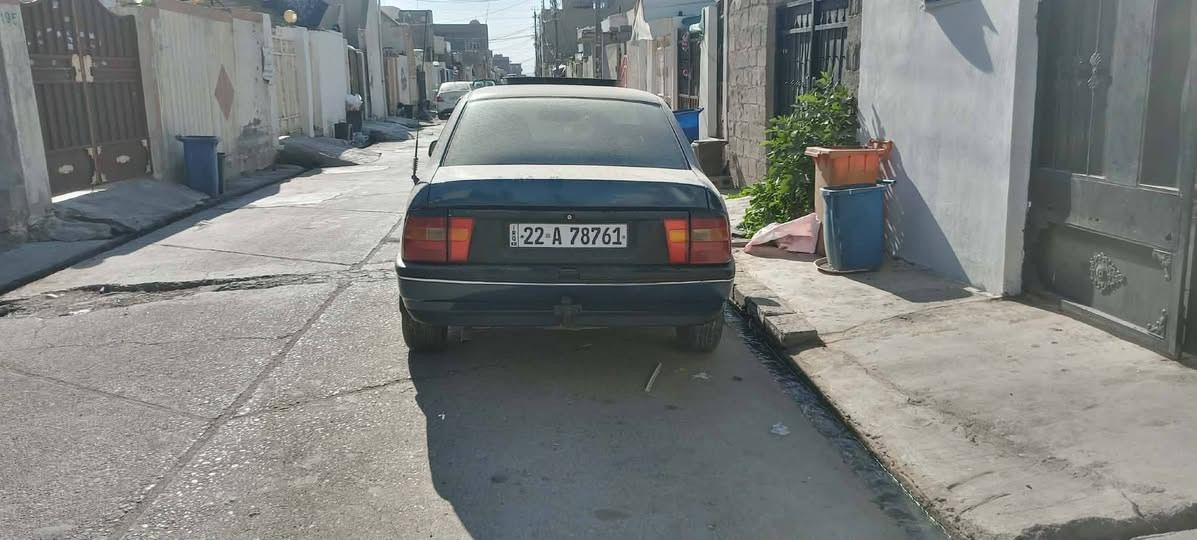 ئۆپل فیکترا 
مودیل ـ1992
گیرحادی 
دەحامی لودەحامی بەشەرت 
رەقەمەوسەنەوی نویە
200دۆلارغرامەی لەسەرە 
مالی دوستە
ناونیشان هەولیر
*********** أربيل, العراق
