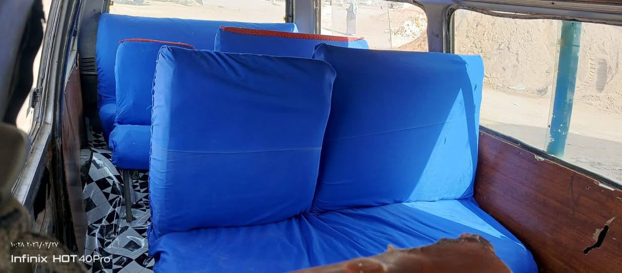 كيا بستا 93 سنوية لل 27 مصفرة هيئة وغرامه راعيها جيراني تحويل مباشر كير محرك كشر حدادية تخم تاير مكفولات دوشمه جديده السعر 37 المكان واسط صويرة 
***********
