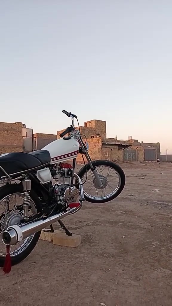 السلام عليكم دراجه للبيع سعر 500 وبيها مجال دراجه كائمه
ها ذابو دراجه علوش الزين


**إذا كنت صاحب هذا الإعلان وتريد حذفه لأي سبب، رجاءا أرسل رسالة إلى الدعم الفني**
