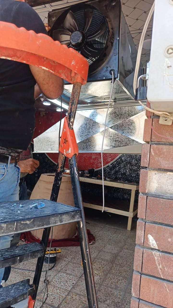 السلام عليكم من رخصت الادمن عندي تنور طين الحجم الكبير أو بوجه حجم الكبير واميوزه عدد  جدد ٢ غراض جديده ما مستعملا *********** للبيع مكان الشعب
