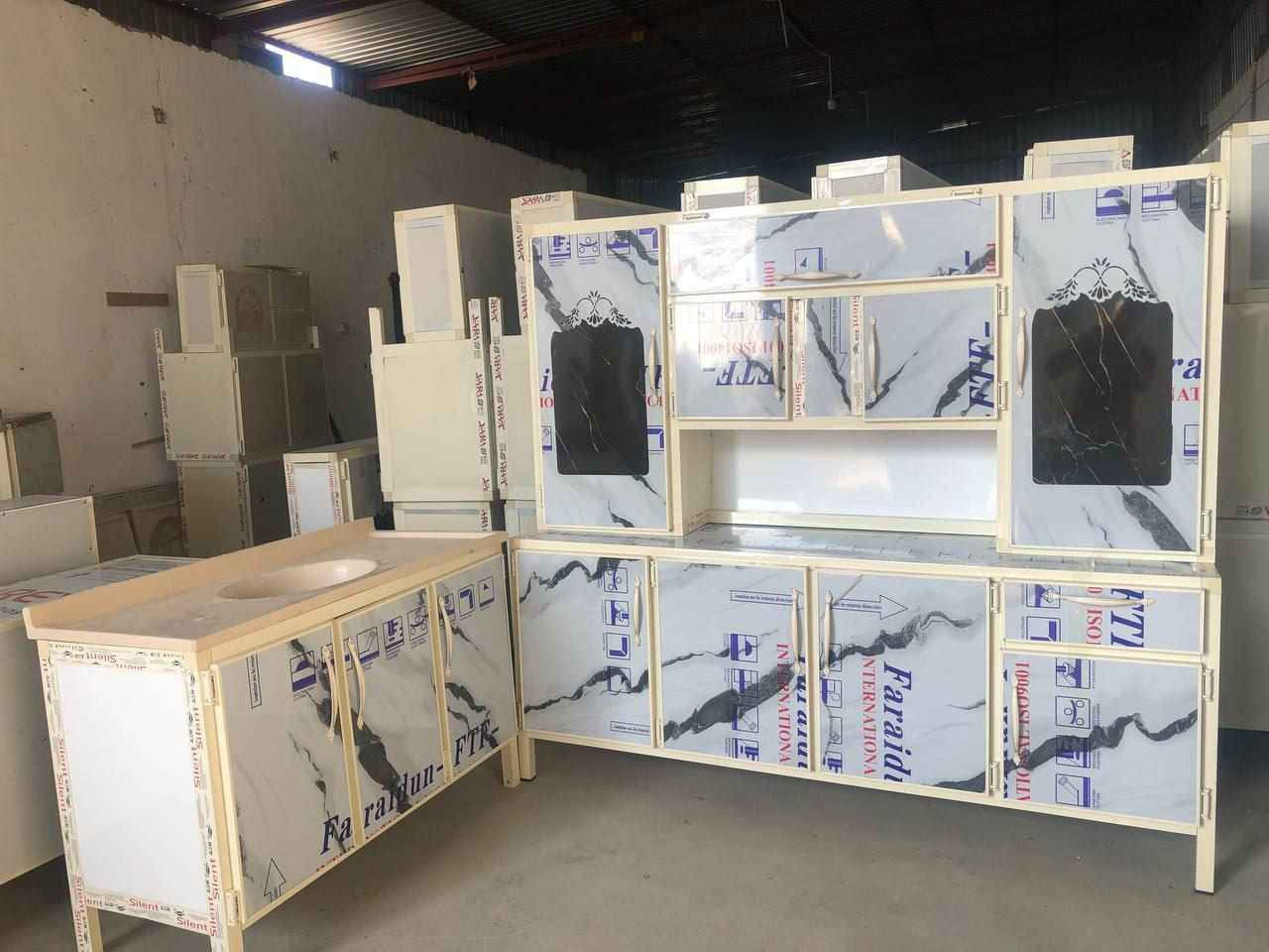 كاونتر ٣ قطع
الارضي والملحق مترين
السنك متر و٢٠ سم

السعر 300 الف

التوصيل  🚚🚚🚚بغداد 10

ناصرية // 20  الف
بصرة //    25 الف بغداد, العراق


**إذا كنت صاحب هذا الإعلان وتريد حذفه لأي سبب، رجاءا أرسل رسالة إلى الدعم الفني**