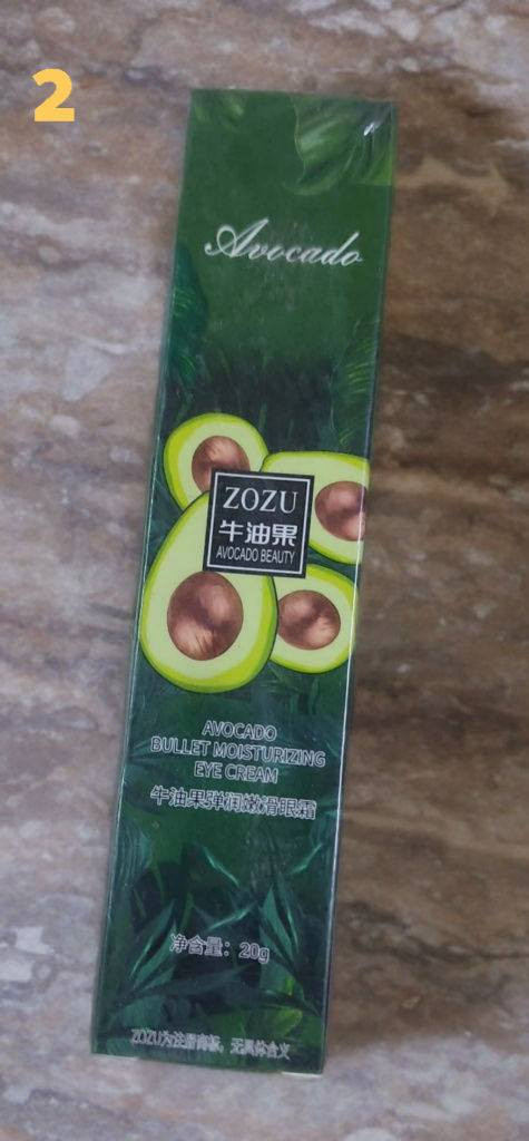 منتجات عناية بالبشرة والشعر 
1/للبشرة فقط 
اداة تحتوي على مسامير 
تشد البشرة وتعطي نظارة 
تزيل التجاعيد 
تفتح المسامات 
بحيث يمتص زيوت العناية بالبشرة .وتسد المسامات الواسعة 

ملاحظة 
اذا اكو حب شباب اوصدفية او مشكلة بالبشرة يمنع استخدامها بالمنطقة المصابة 
السعر 5 الاف

2/كريم تحت العين 
لتفتيح وازالة الهالات السوداء ويرطب المنطقة
السعر 2 الف

3/جل مزيل اظافر 
السعر2 الف 

4/و 8/
كولاجين للبشره نوعين 
يعمل على ترطيب البشرة و شد البشرة و ينطي نضارة طبيعية 
رقم 4سعره 3  الاف
رقم 8سعره 8  الاف

 5/
الاحمر للتجاعيد
الازرق للهالات السوداء تحت العين 
الاخضر شامبو  صبغ اسود للشيب
القطعة ب2

6/شامبو لصبغ الشعر لون اسود 
13 الف

7/مخدر لازالة الشعر 
والتاتو وازالة التاتو 
السعر 3

9/صمغ رموش 
السعر2

10/eye shadow
150لون 
مواد طبيعية متسبب حساسية
 ولا تأذي البشرة 
تحافظ على البشرة
السعر بالتخفيض الحالي 
20 الف

11/نوع ثاني eyeshadow 
 مواد طبيعية متسبب حساسية 
السعر 15 الاف 

  
12/يزيل التجاعيد 
يرطب البشرة ويعطي نضارة ويعالج المسامات الواسعة 
السعر 8


**إذا كنت صاحب هذا الإعلان وتريد حذفه لأي سبب، رجاءا أرسل رسالة إلى الدعم الفني**