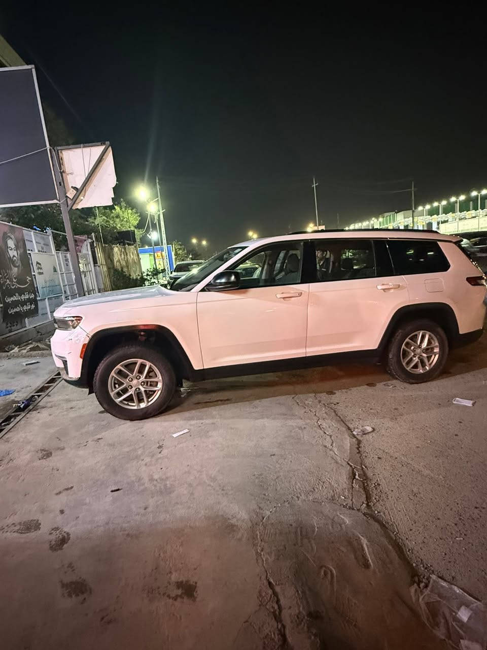 السلام عليكم مكلف بل نشر جيب وارد أمريكي مثل مموضح الحادث في امريكا موديل ٢٠٢٣ مبد مكينه ٢٠٢٥الاستفسار ***********
