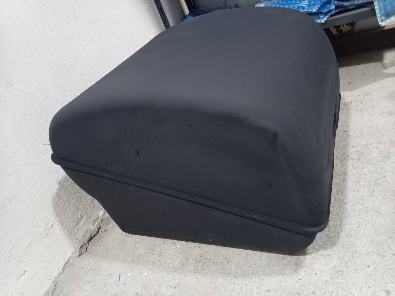 صندوك دلفري
سعر90.000
***********
عنوانة بسماية الشارع العام خلف بيت بيوتي
مركز بجاج بسماية
