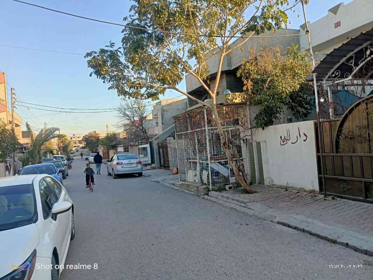 ✨مكتب نادر اختيارلو للعقار ✨
إعلان رقم(55)✨
🏡دار للبيع طابقين ركن مع المحل
__________________________ 
المساحة200 م 📏
الواجهة 10 م📏
العمق 20 م📏
__________________________ 
محتويات البيت 🏡 
طابق الأول 
غرفتين 🛌 
استقبال و هول 
مع صحيات 
مطبخ 
______________
طابق الثاني 
ثلاث غرف نوم 🛌 
مع مطبخ و صحيات _________________________
📍العنوان البيت: كركوك حي الإسراء قريب شركة طارق. 
__________________________ 
📍العنوان المكتب:كركوك طريق بغداد حي المعلمين.
__________________________ 
اللإستفسار اكثر :اتصال على الأرقام التالية 
***********☎️
***********☎️
*نستقبل جميع عروضاتكم السكنيه و التجارية في جميع مناطق كركوك .
