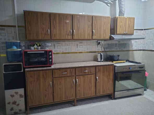 السلام عليكم مطبخ المنيوم للبيع كلش نظيف ويا طباخ ابو الفرن بحاله جيده وساحبه هواء جديده السعر 600 وبي مجال للاستفسار الاتصال بالرقم ***********
