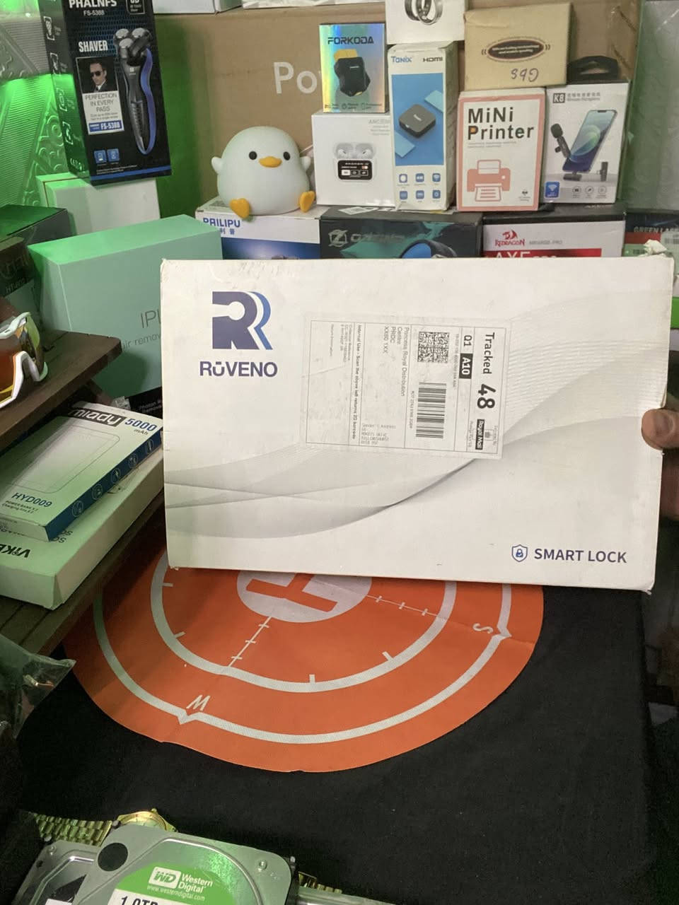 كيلون سمارت ذكي يفتح بصمه ورمز ومفتاح وكارت وتلفون جديد اكتب سعر بما يرضي الله واخذه 
متوفر توصيل 5 الكل العراق


**إذا كنت صاحب هذا الإعلان وتريد حذفه لأي سبب، رجاءا أرسل رسالة إلى الدعم الفني**