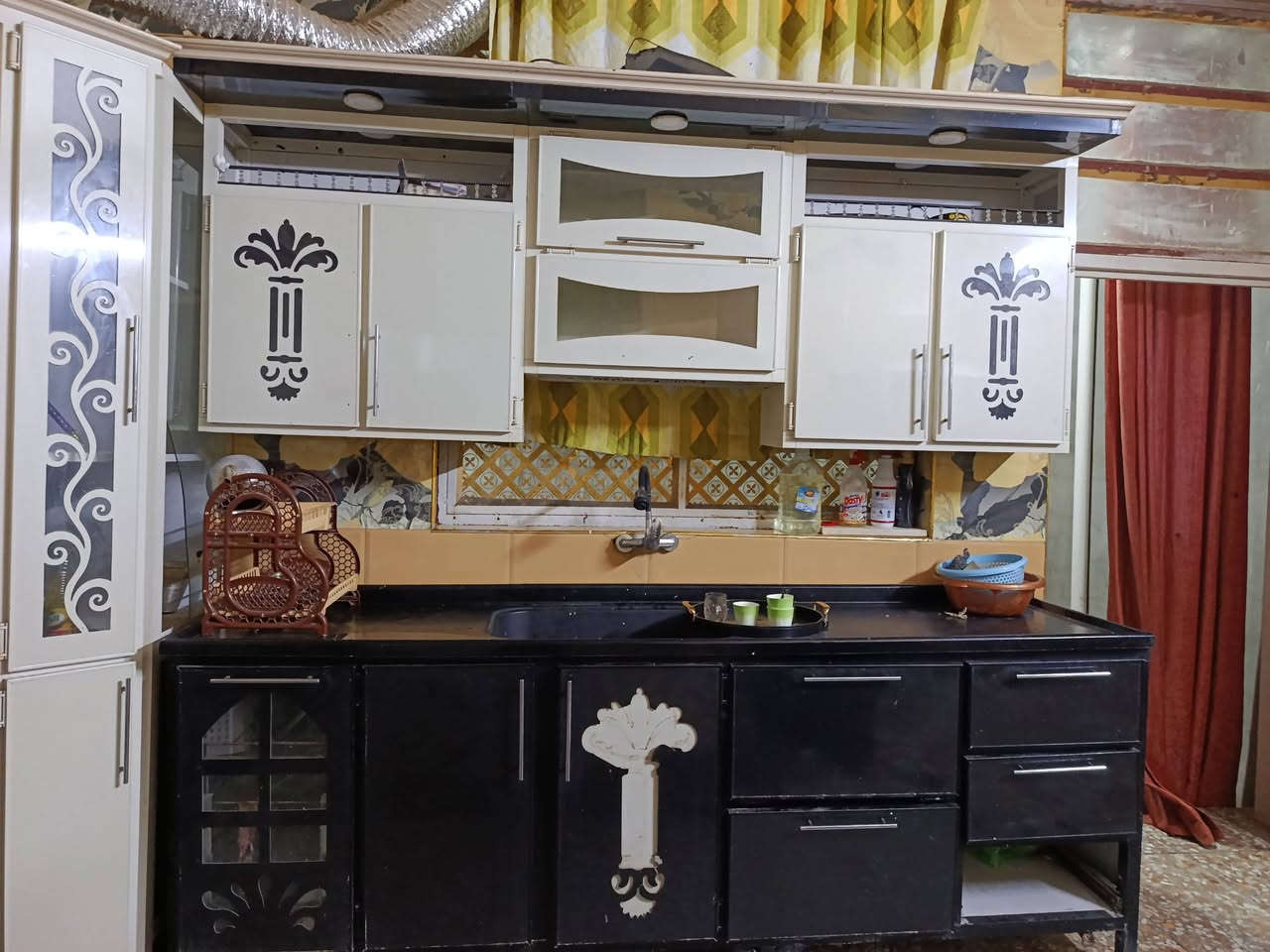 السلام عليكم كاونتر مع ملحق نضيف اشتريته اقصاد واريد ابيع الكاونتر طوله 3 والزاويه متر والسنك مترين نص كامل مكاني بابل الحله ابي غرق السعر هاص


**إذا كنت صاحب هذا الإعلان وتريد حذفه لأي سبب، رجاءا أرسل رسالة إلى الدعم الفني**