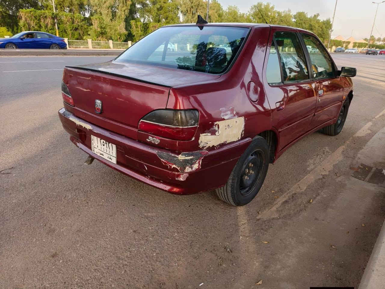 بيجو 306 موديل 2001 بيع سريع فقط 
مكينة وكير نظاف
كلج جديد
باتري جديد
تخم تاير جديد 
دوشمة جديد
رقم بغداد
مكانها بغداد 
السعر 32
***********
