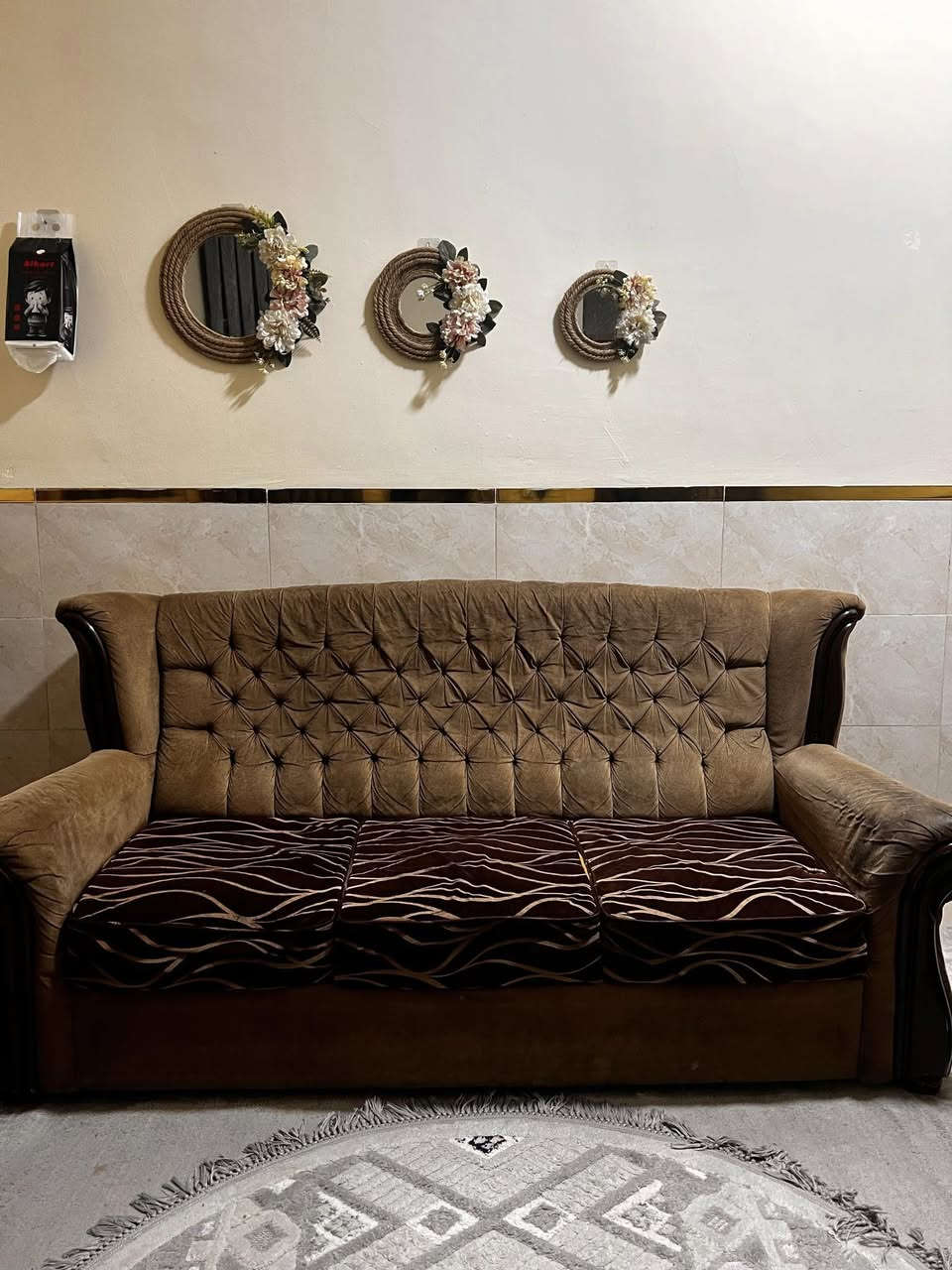 تخم 5مقعد وميز طعام سعر اثنينهم 200الحريه


**إذا كنت صاحب هذا الإعلان وتريد حذفه لأي سبب، رجاءا أرسل رسالة إلى الدعم الفني**