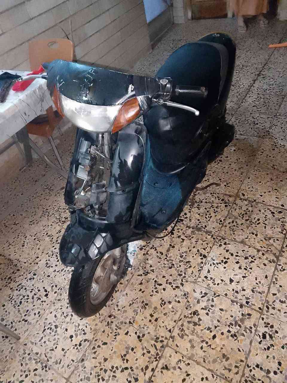ماطور اللبيع فرخ الكزز سلف شغل يحتاج بس باتري لايت شغل السعر
200الف وبيه مجال ابيعك فحم في فحم مكاني الأيمن 
وهذا الماطور كدام بل صور وفديو مو شراي لا تكسر بل سعر


**إذا كنت صاحب هذا الإعلان وتريد حذفه لأي سبب، رجاءا أرسل رسالة إلى الدعم الفني**
