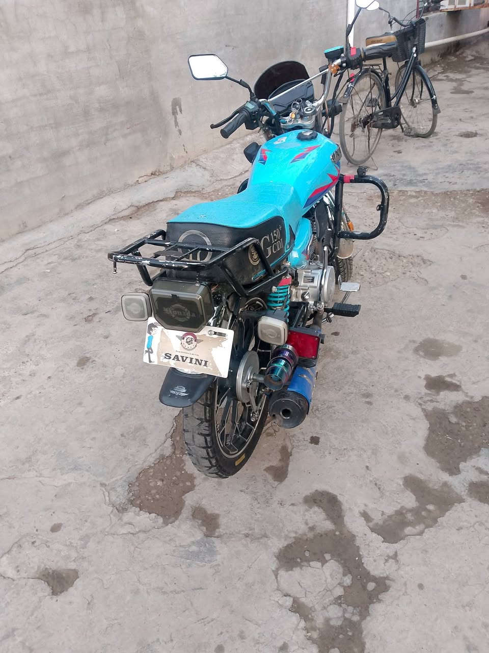 سلام عليكم درجه للبيع ايراني درجه كاملا من كلشي 
موديل 2025 مكاني بغداد تاجي السعر 800بيها مجال 
***********
