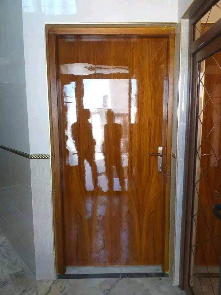 صبغ وتلميع أخشاب الفلوجة
***********  واتساب متوفر 
صبغ شديد اللمعان تتوفر جميع الالوان الأخشاب 
كادر يجيك لحد البيت سرعة إنجاز سريعه
