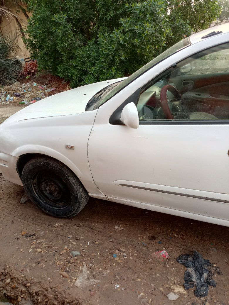 سني موديل 2002 رقم نجف للبيع او مراوس سعر 58كير محرك جديد مصبوغه سياره ***********
