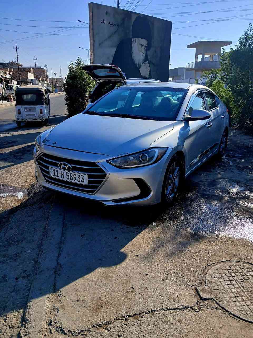 النترا2018 امريكي ترهم مراوس بتكسي
السعر 105 قفل 

مكينه دوش ٢٠٠٠ 

شرط  لا تبخير ولا تنقيص

رقم بغداد انكليزي بسمي 

سنويه جديده لل2030 وهزه جديدة

كير ATM

مواصفات عاديه 

كاميرا بلاديه

شاشه بلاديه

تبريد خير من الله 

تخم تأيرات  وصدر جديد

سياره مال بيت بدون اي نقص مكانها بغداد حسينيه الراشديه.   ***********
