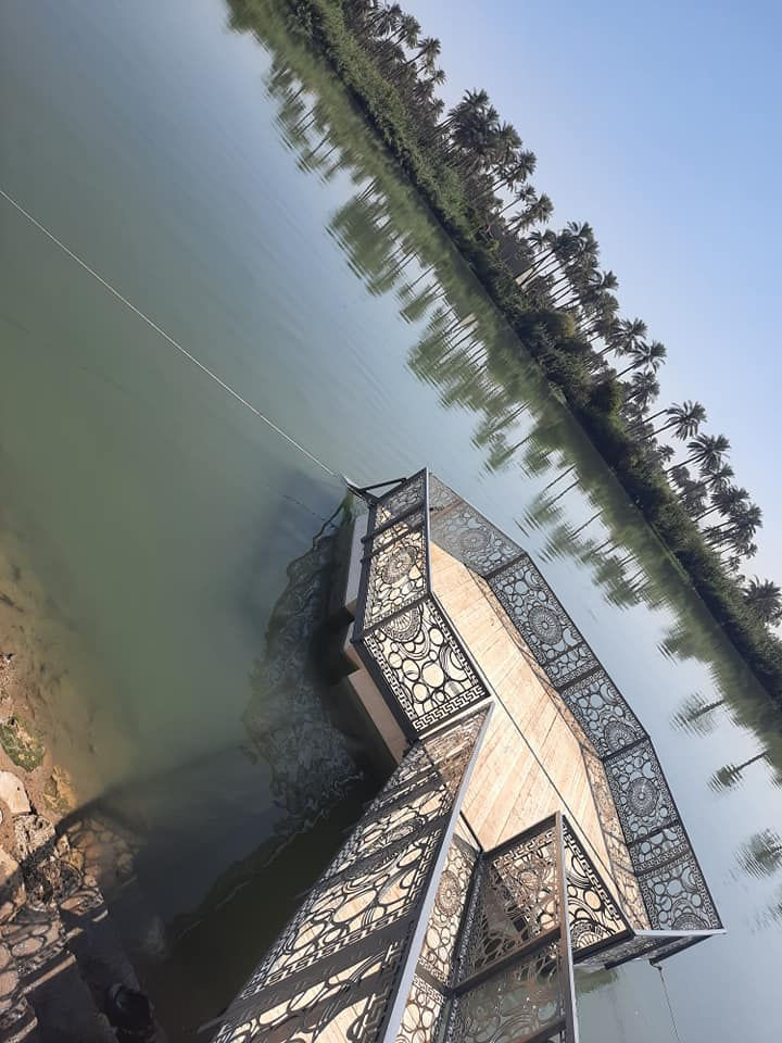 تم انشاء كعده سياحيه في محافظه النجف الكوفه 

الطول 6
العرض6.     سداسيه 

الدرج 6متر 
عرض الدرج متر


**إذا كنت صاحب هذا الإعلان وتريد حذفه لأي سبب، رجاءا أرسل رسالة إلى الدعم الفني**