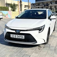 تويوتا كورولا موديل 2024  ماشيه 31 الف كيلو  كفاله عامه  كشن كهرباء . ...