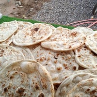 خباز مطعم • عجان • من ديالى