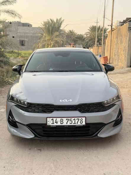 السلام عليكم 
K5 GT 2500 تيربو 
2024 فول مواصفات كفاله من الدعاميه للدعاميه 
بيه بس بارد جاملق  خلفي فقط بدون قطرت صبغ 
السعر 250 وبيه مجال مرقم كامل حره بسمي ***********
