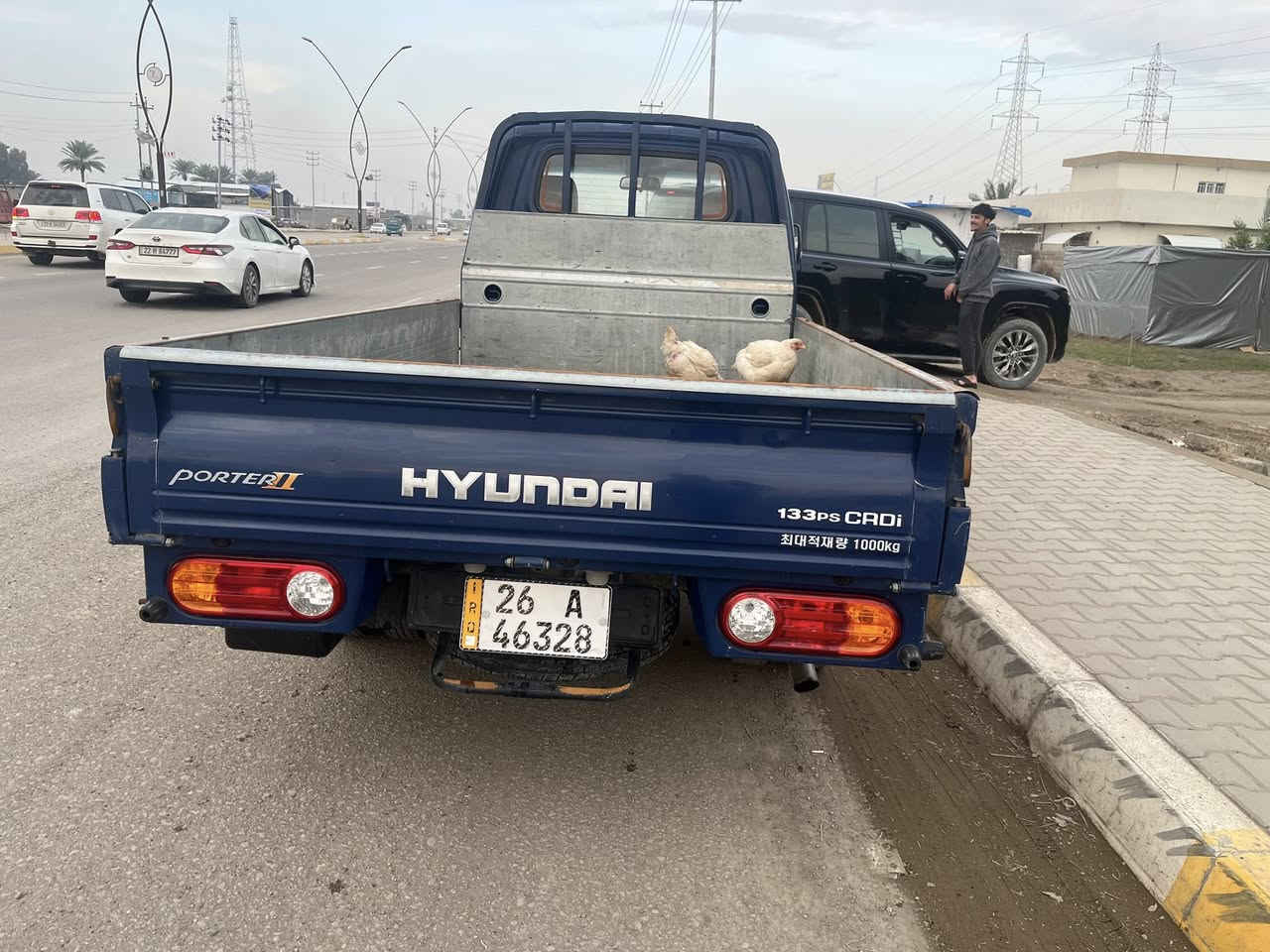 السلام عليكم كيا بورتر 2018 فول وربع بيهه ضربه خفيفه بل بجم ومن كوريه الربع مالت السايق والباب مبدل نفس الون السعر 120 وبيهه مجال ***********
