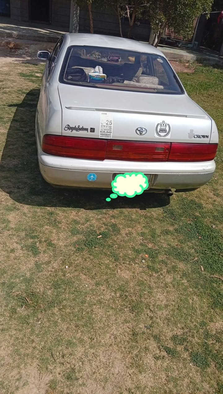 سلام عليكم كراوان. بطه موديل. 93 رقم بغداد. با اسمي    سياره جاهزه.  السعر. 55 وبيها. مجال بسيط.   العنوان بغداد.   وتساب ***********
