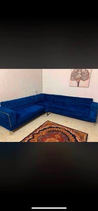 ديوان ١٠ مقاعد • نظيف • ام الكبر