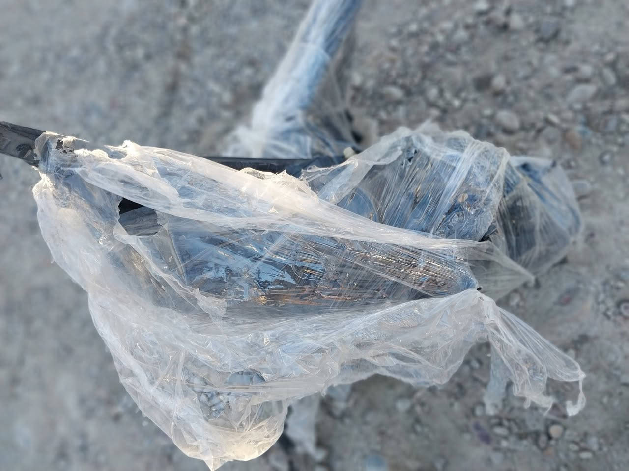 للبيع... زوج لايت ماليبو وارد خليجي موديل ٢٠١٣ ٢٠١٤ ...
العنوان :- بغداد-الحي الصناعي في باب الشيخ .  
هاتف :- ((***********))
