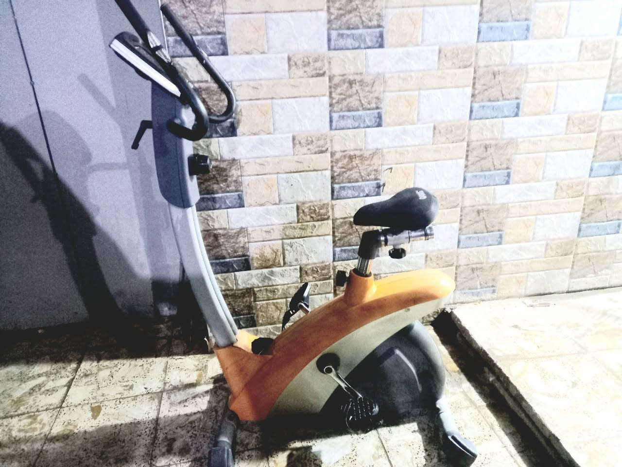 اجهزه رياضيه بيسكل رياضي الماني..
غزال طائرة رياضي أوربي 
هزاز كريزي تكسير شحوم تدليك جسم 
جهاز جري ميكانيكي بدون كهرباء 
اب كوستر طحن معده تكسير شحوم 
سعر الواحد ٩٠ الف العنوان بغداد 
0775415458.


**إذا كنت صاحب هذا الإعلان وتريد حذفه لأي سبب، رجاءا أرسل رسالة إلى الدعم الفني**