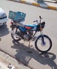 دراجه للبيع أوراق استنساخ اشتحسبه احسبه كلك انته براحتك وهاذ رقمي ٠٧٨١...