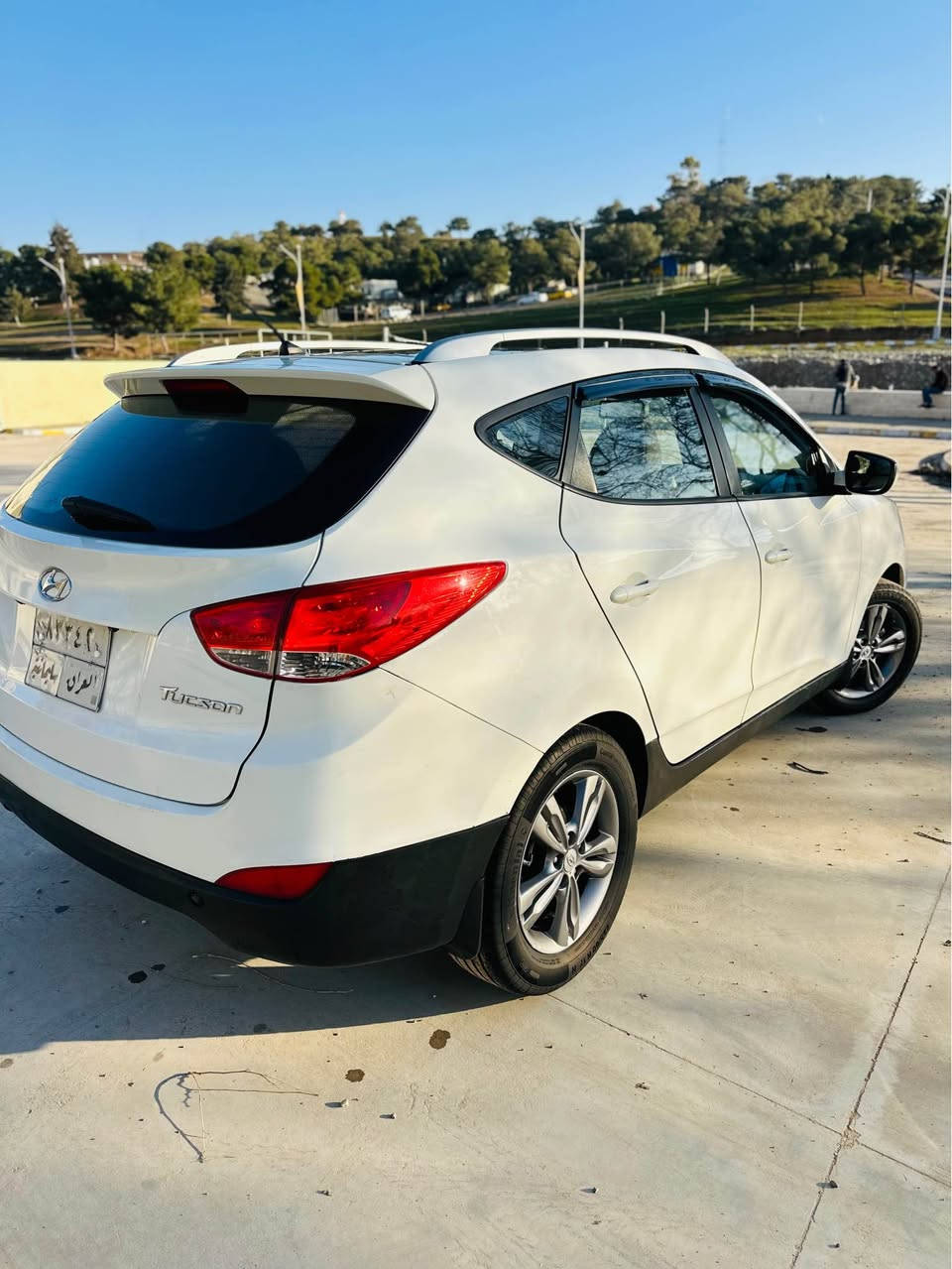 توكسون  ،،،  2011   **  فول خليجي 

                                          137   $              

      ***********   📞*** *********** 📞

موديل:٢٠١١ 
مواصفات : فول للفول 
 * خليج 
العداد : ٢٠٠  
-سقف بانوراما 
-دواخل اصفر
-٢ سويج شريكة
- ٤ كيج
-تول سقف
-نيظام ABS 
-شاشات بلادي
-يدات بلادي
-بلوتوث
-تبريدمركزي 
-تبرید ، تدفئه 
قطعتين
-خمس ويل كروم
-سبير بلادي 
مانازل
-حساسات خلفي
-مرايات كهربائية 
-جامات كهرباء 

-سياره :  * كلين 
* بي مكانين بارد 
صغير 
* بدون صبغ
* بدون بارد
* بدون تبديل 
* بدون ايشي 
شرط 
 * فحص سونار 
موجود 
-كير محرك: 
شرط
-دهن كير محرك 
جديد
باتري جديد
كهربائية ع شريكة
-رقم سليمانية 
-هززه وبراد 
كله جديد
-سياره لوك 

ماشي  : ٢٠٠  Km  

سعر :   ١٣٧ 
مكان : قرهنجير 
رقم :
***********      📞              واتساب  *********** كركوك, العراق
