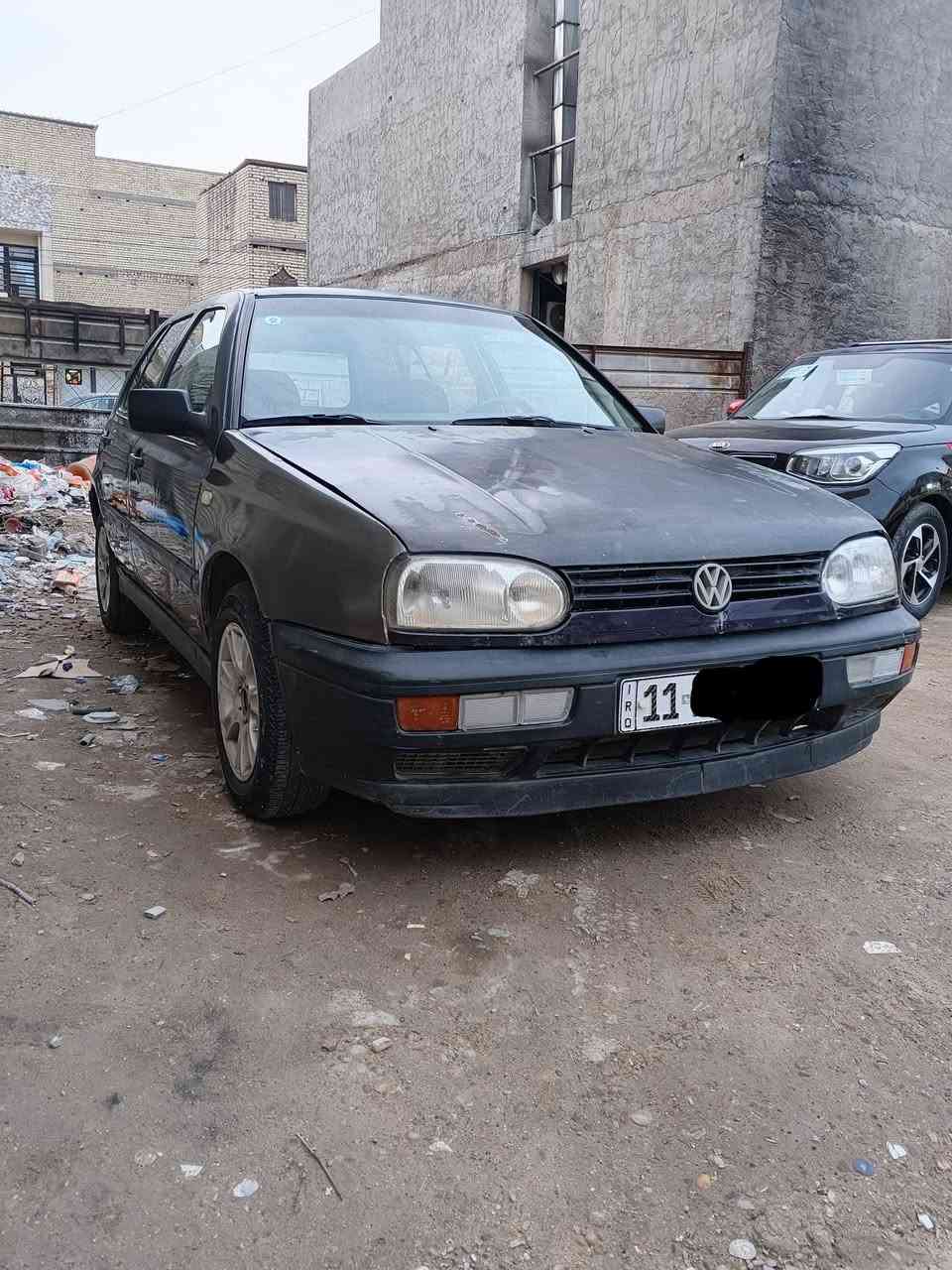 ‏السلام عليكم
‏كولف نفخ 92 رقم بغداد انكليزي تحويل ثاني يوم مكينة 1800 كير عادي سيارة بلادية داخل جدا نضيف صدر نضيف ويل كب سيارة كاعدة 
‏السعر 40 الشراي يتصل على رقم واتساب
‏***********
‏
