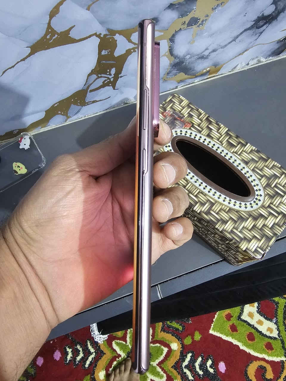 نوت ٢٠  شرق اوسط مكفول من كلشي جهاز نظافته ٩٥ السعر ٣٥٠ الف مكاني بغداد حي اور للإستفسار ***********9
