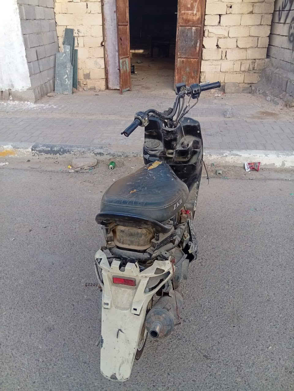 دراجة للبيع بوليسي
***********
العنوان/بصرة قبلة
