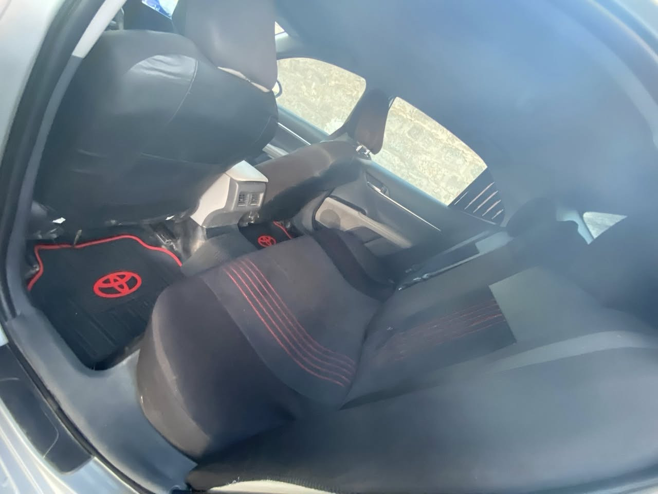 السلام عليكم 
كامري 2022
فول فول عدا البنراما 
رقم أربيل بسمي 
سنويه لل2029
بصمه تشغيل 
بصمه أبواب 
محرك وكير شرط
صبغ فقط رش جاملغ
امامي والباقي كفاله 
للاستفسار 
***********واتساب
مكان السياره موصل ربيعه
