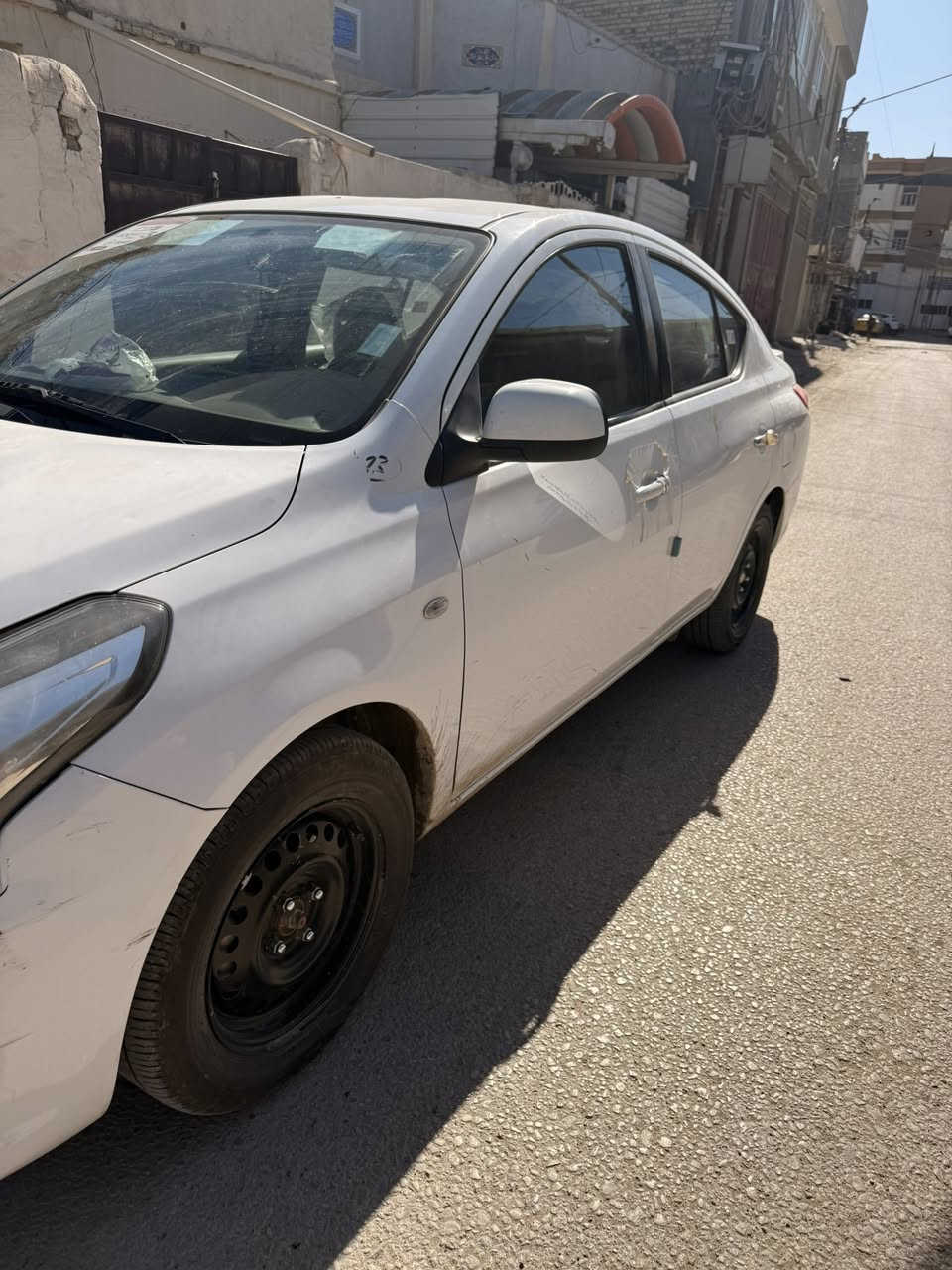 السلام عليكم متاح صني هندي مديل 2024 السياره جديده بمعنى الكلمه ام البليته الزركه شركه 
السياره مكفوله من التبديل والصبغ 
بيها بارد كلش خفيف بخشم جاملغ  
رقم بغداد ب اسمي السياره السعر 127
***********
