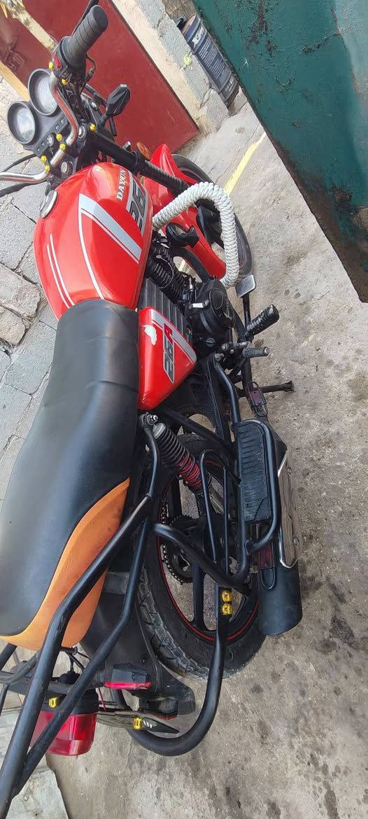 السلام عليكم  دراجه دايون نفخ للبيع  مديل 19 اوراق اصولي كامله شغاله سلف هندر  لايت ابو جمجمه اشاير لد  الدراجه نضيفه تجي تفحص وشوف  تشغيل عن بعد  السعر 1150وبيه مجال لشرايه تجي خاص وبيك خير وتدلل مكان كربلاء  لامن داخلي


**إذا كنت صاحب هذا الإعلان وتريد حذفه لأي سبب، رجاءا أرسل رسالة إلى الدعم الفني**