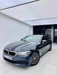 ٥٣٠i سبورت • ٢٠١٩ • خلفية صبغ